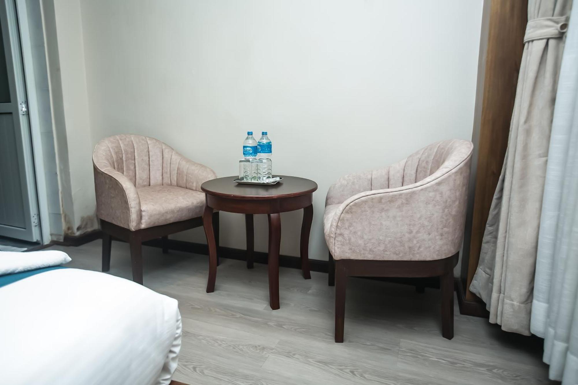 Hotel Maya Boutique And Apartment, Thamel Kathmandu Esterno foto